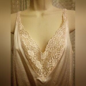 Vintage Vanity Fair Camisole Size 38/42